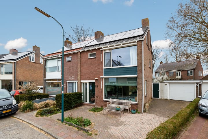 Foto 1 van Kastanjelaan 23