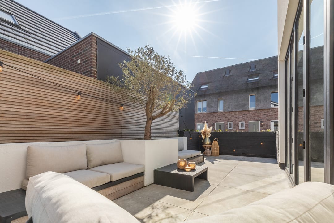 Foto 2 van Nikolaj Basovstraat 6