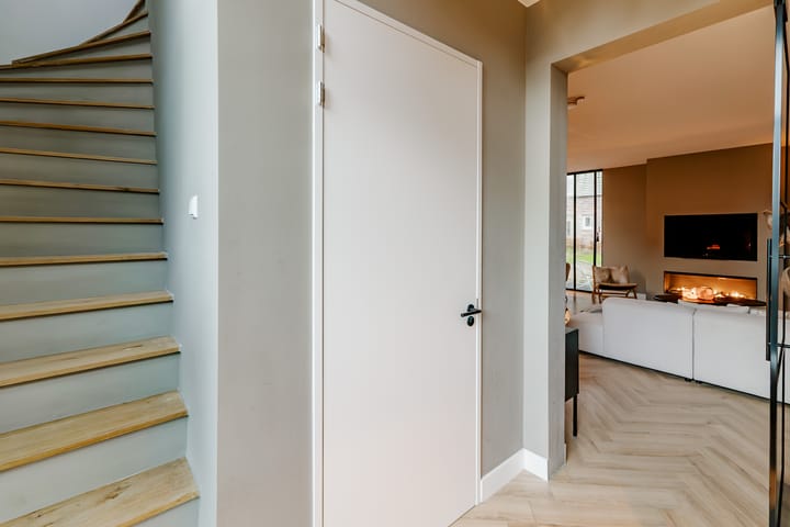 Foto 8 van Nikolaj Basovstraat 6