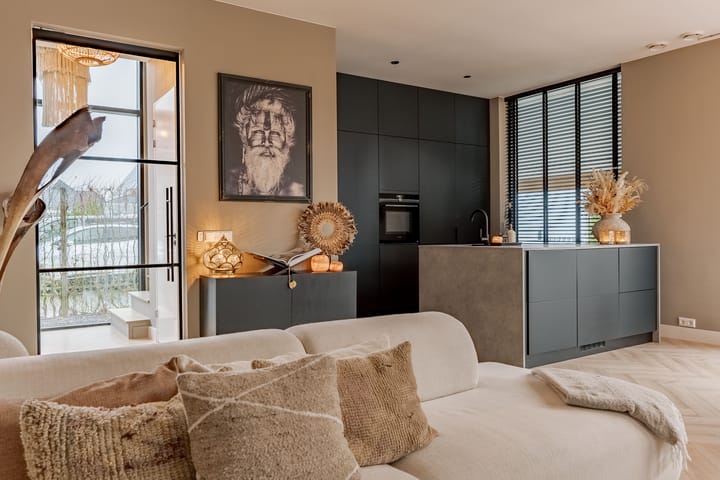 Foto 10 van Nikolaj Basovstraat 6