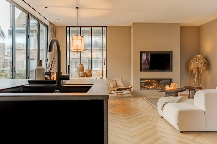 Foto 16 van Nikolaj Basovstraat 6