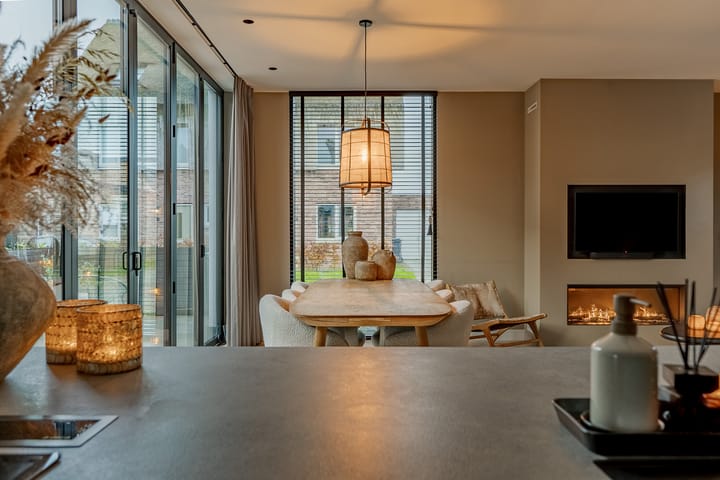 Foto 21 van Nikolaj Basovstraat 6