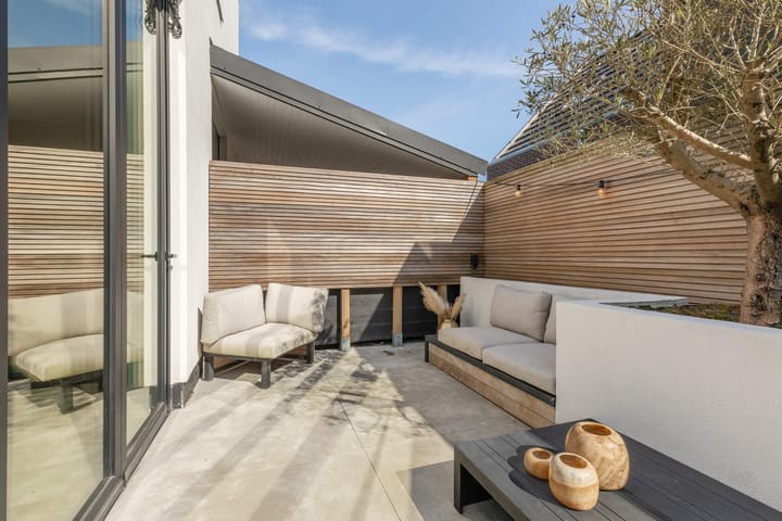 Foto 27 van Nikolaj Basovstraat 6