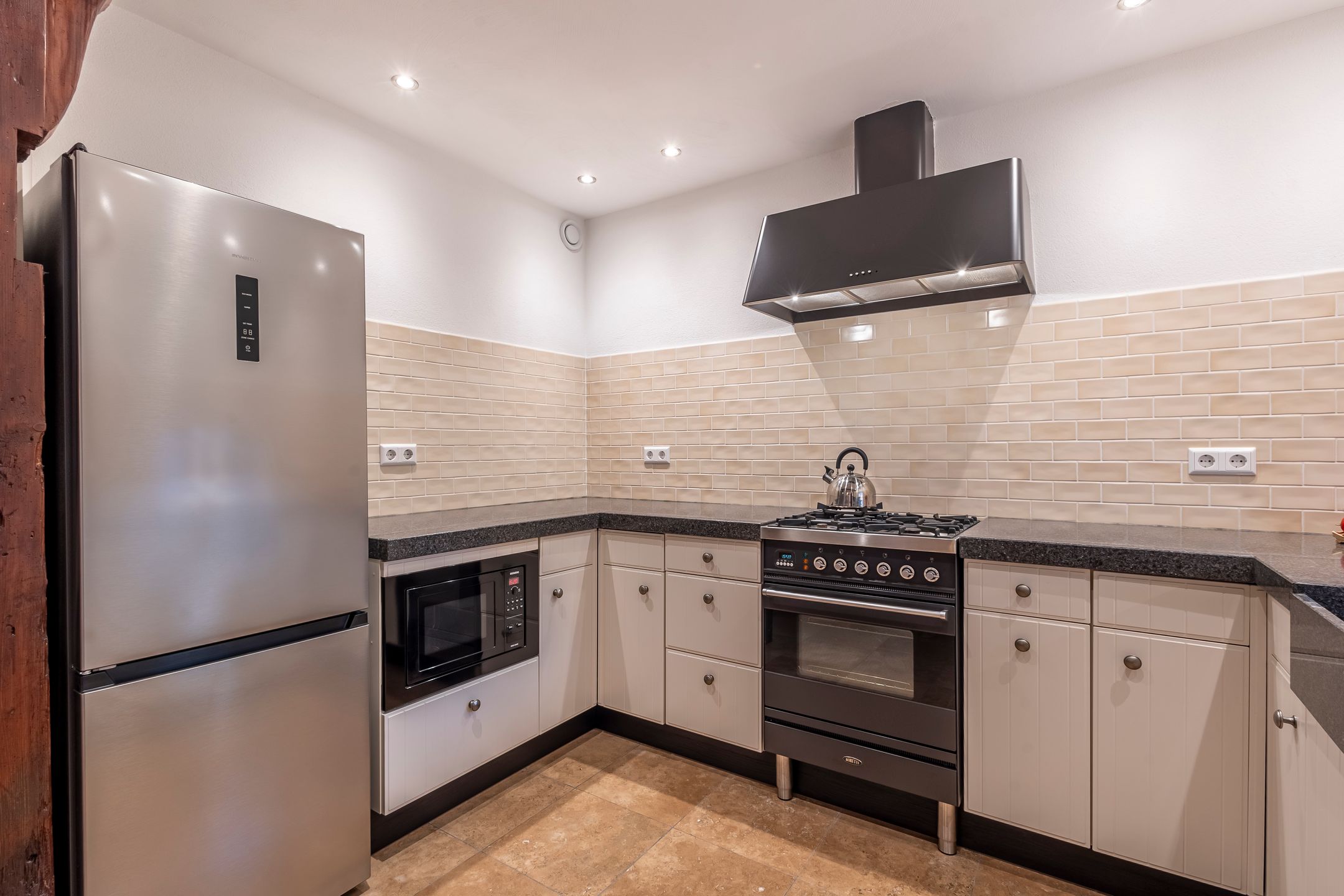 Foto 15 van Dorpsweg 26-I