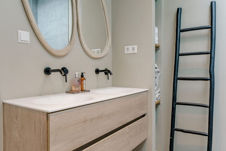 Foto 37 van Nikolaj Basovstraat 6