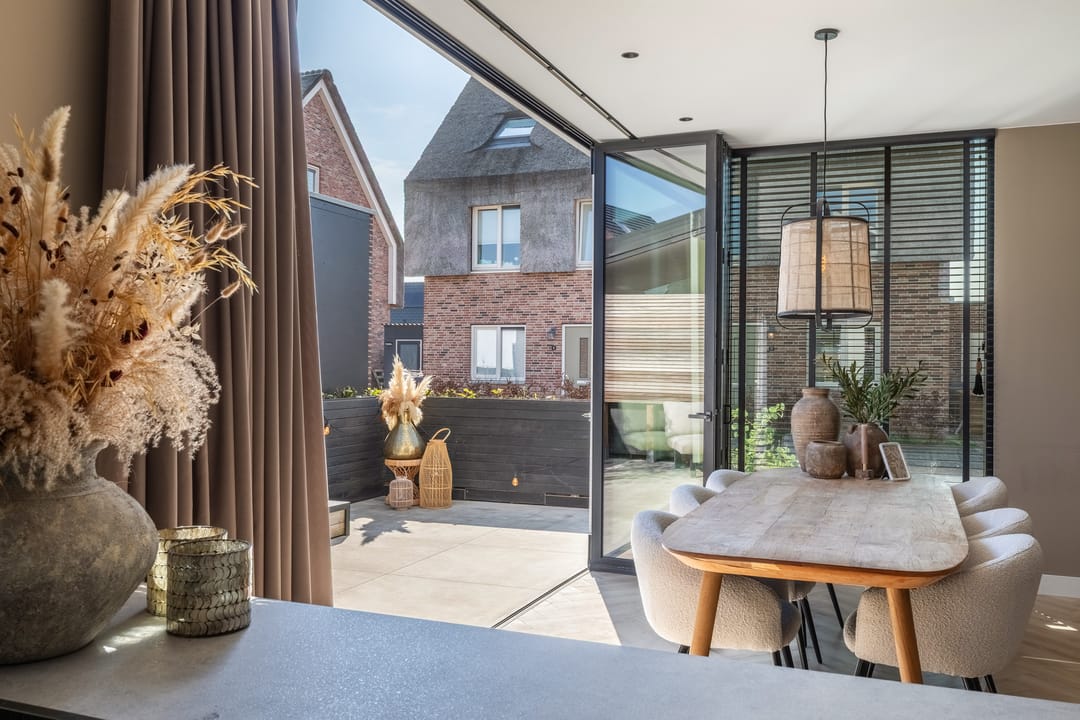 Foto 26 van Nikolaj Basovstraat 6