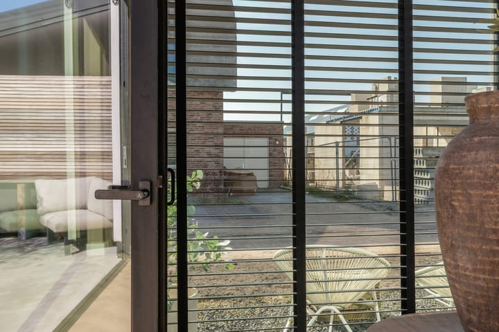 Foto 54 van Nikolaj Basovstraat 6