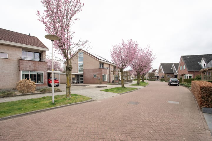 Photo 2 of Twijnspil 48