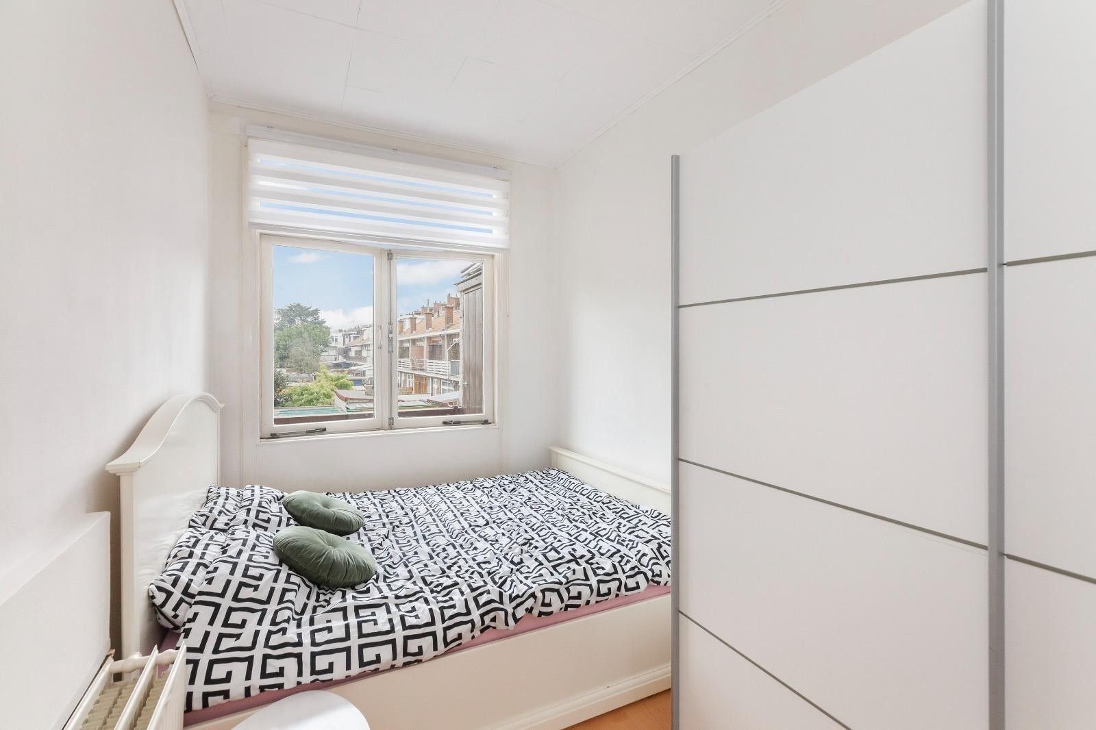 Foto 18 van Jan ten Brinkstraat 130-D