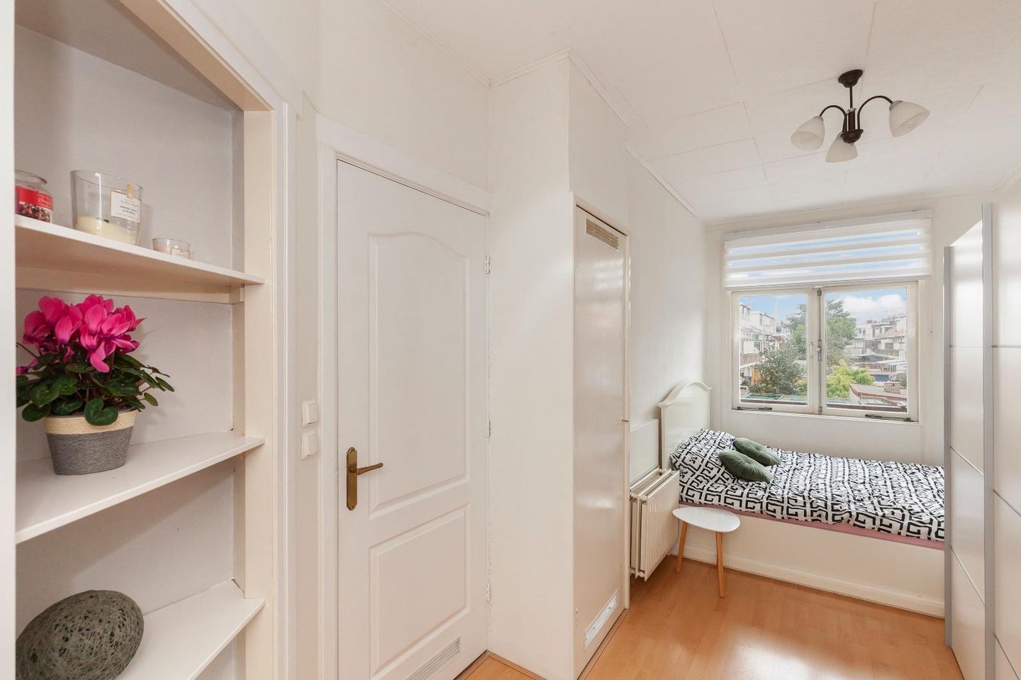 Foto 19 van Jan ten Brinkstraat 130-D