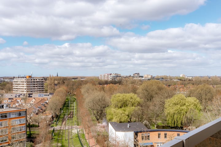 Photo 19 of Dr. Willem Dreesweg 381