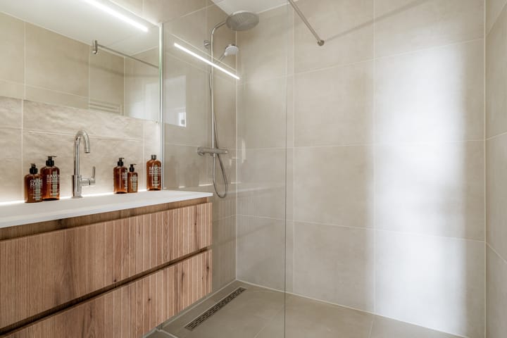 Photo 28 of Dr. Willem Dreesweg 381