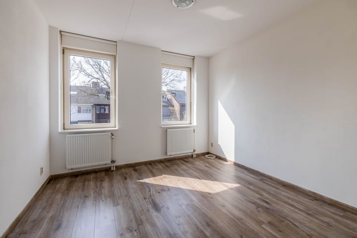 Foto 17 van Essenlaan 32-H