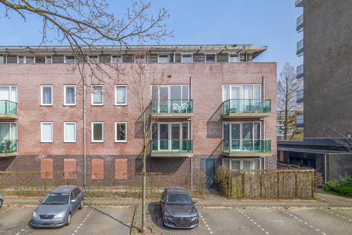 Foto 29 van Essenlaan 32-H