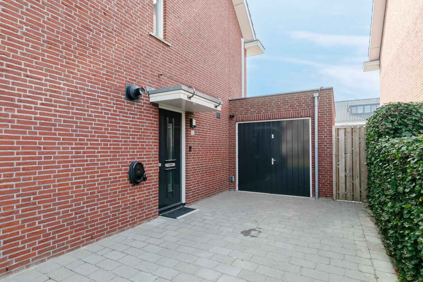 Photo 5 of Vriezenveenstraat 122