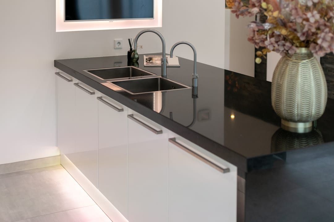 Photo 13 of Vriezenveenstraat 122