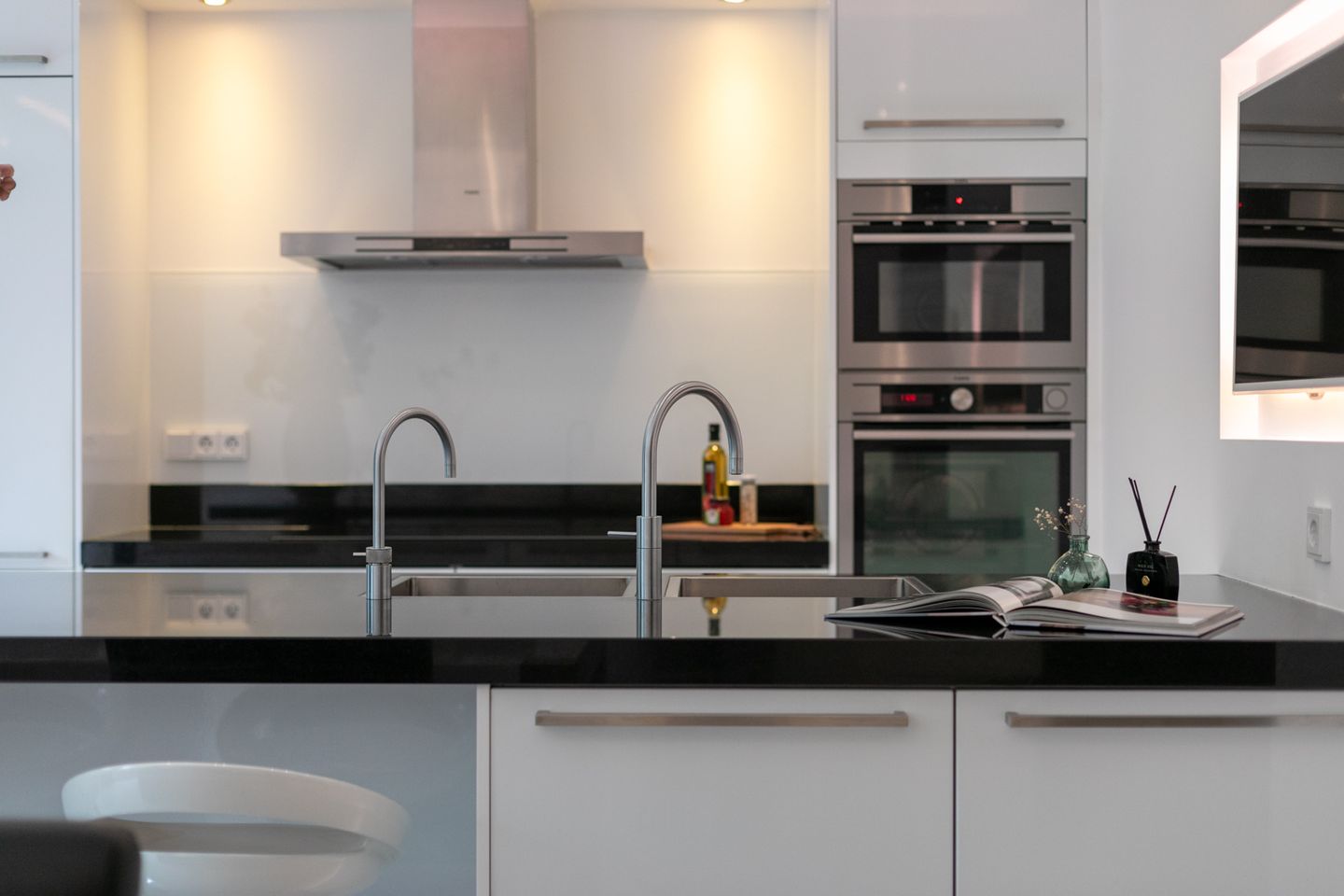 Photo 14 of Vriezenveenstraat 122