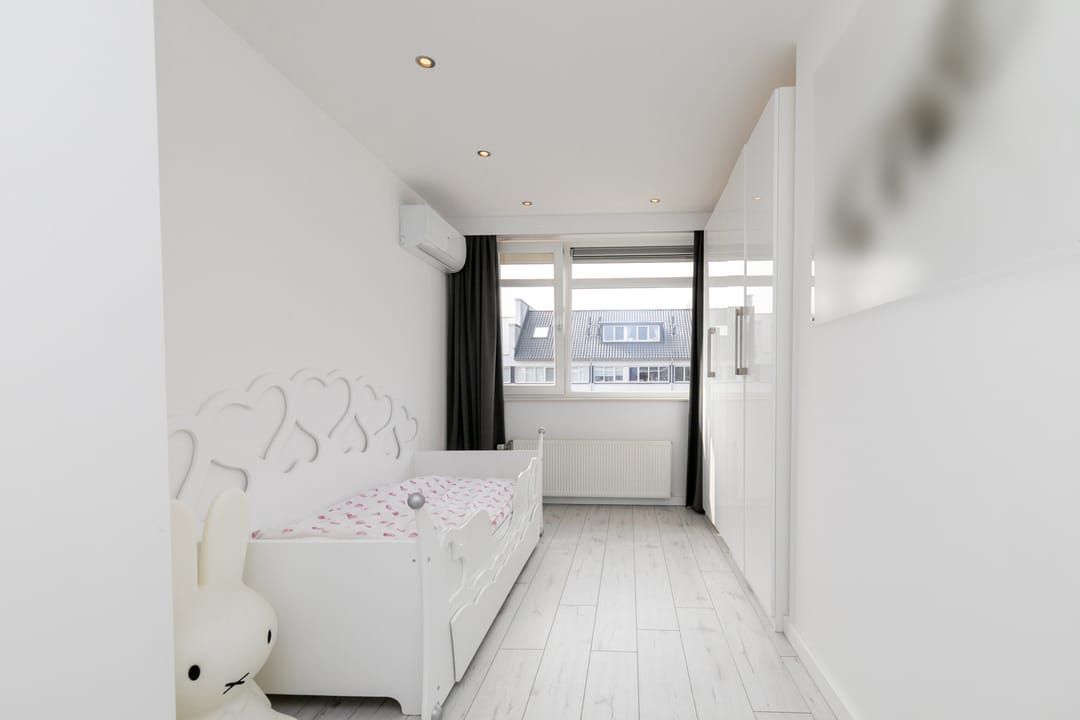 Photo 23 of Vriezenveenstraat 122