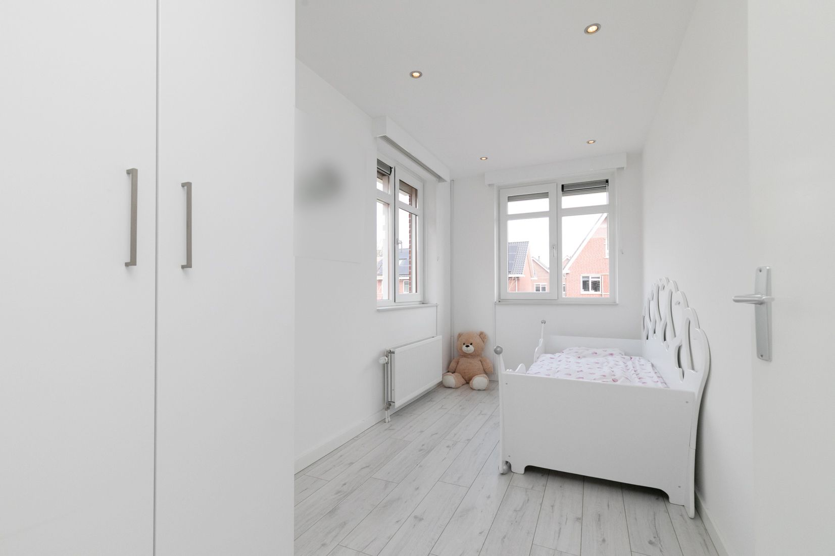 Photo 24 of Vriezenveenstraat 122