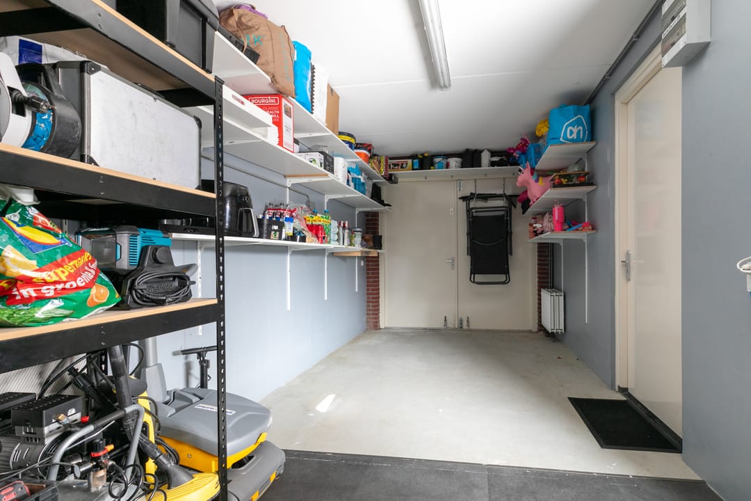 Photo 38 of Vriezenveenstraat 122