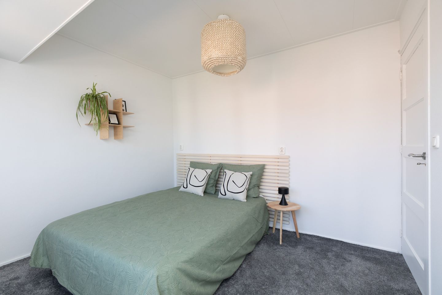 Foto 14 van 1e Woudstraat 27