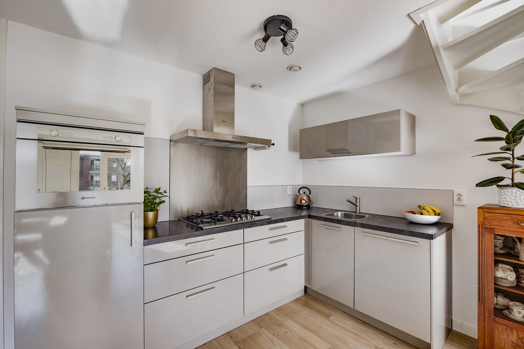 Foto 11 van Marsmanplein 170