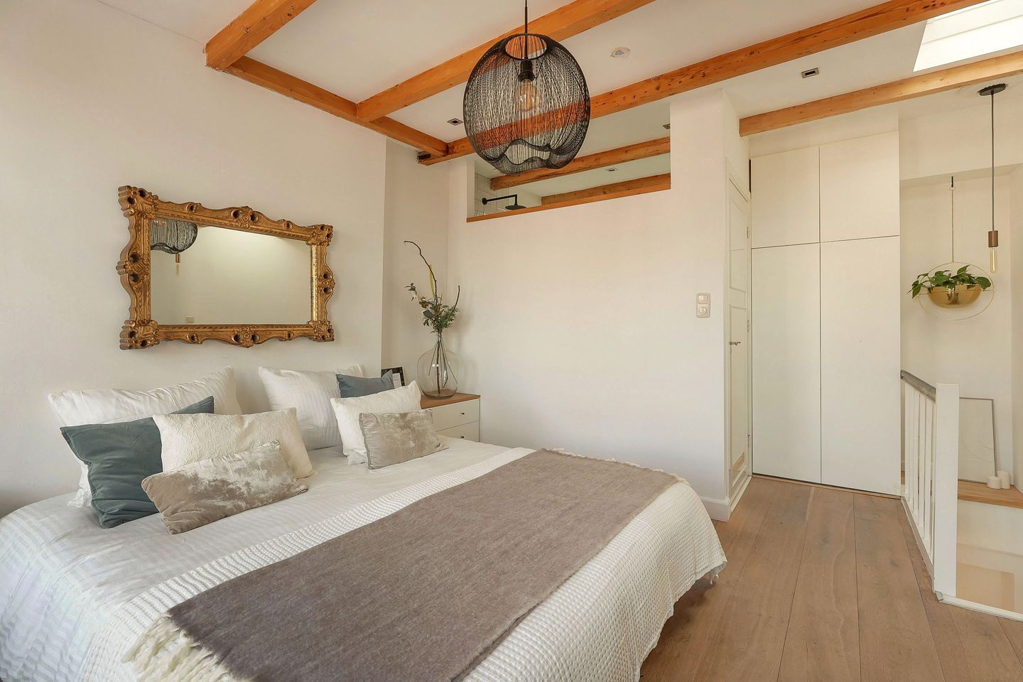 Photo 19 of Tweede Weteringdwarsstraat 69-A2