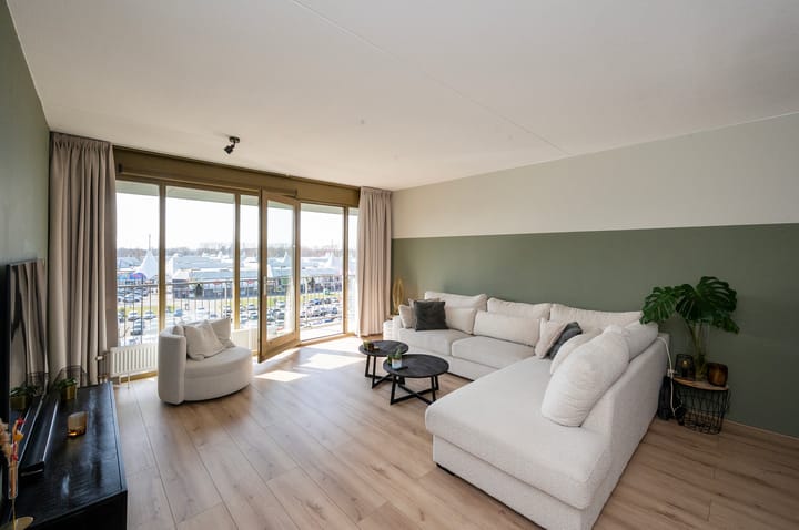 Foto 6 van Baltimoreplein 63