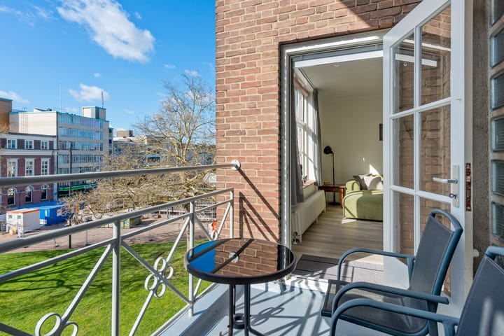 Foto 32 van Gele Rijders Plein 27-3