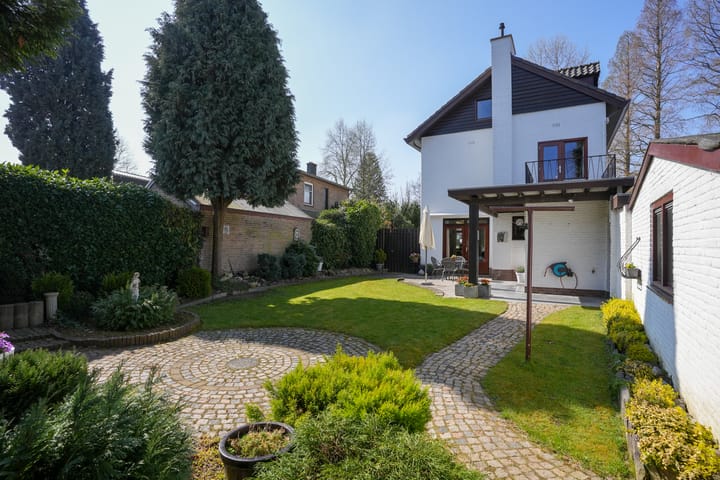 Foto 41 van Rembrandtlaan 13