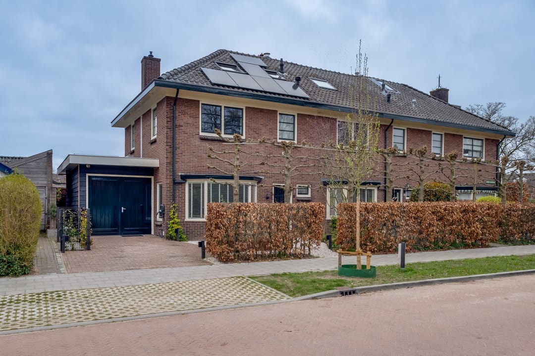 Photo 1 of Koningin Mariastraat 2-C