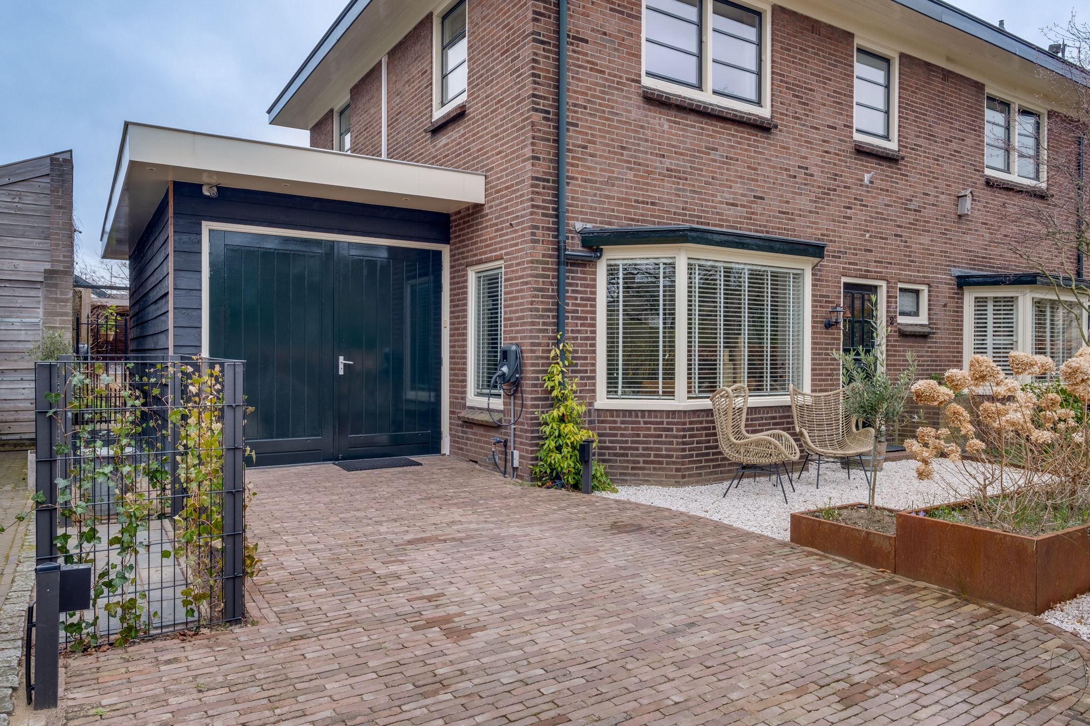 Photo 3 of Koningin Mariastraat 2-C