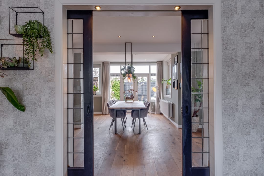 Photo 7 of Koningin Mariastraat 2-C