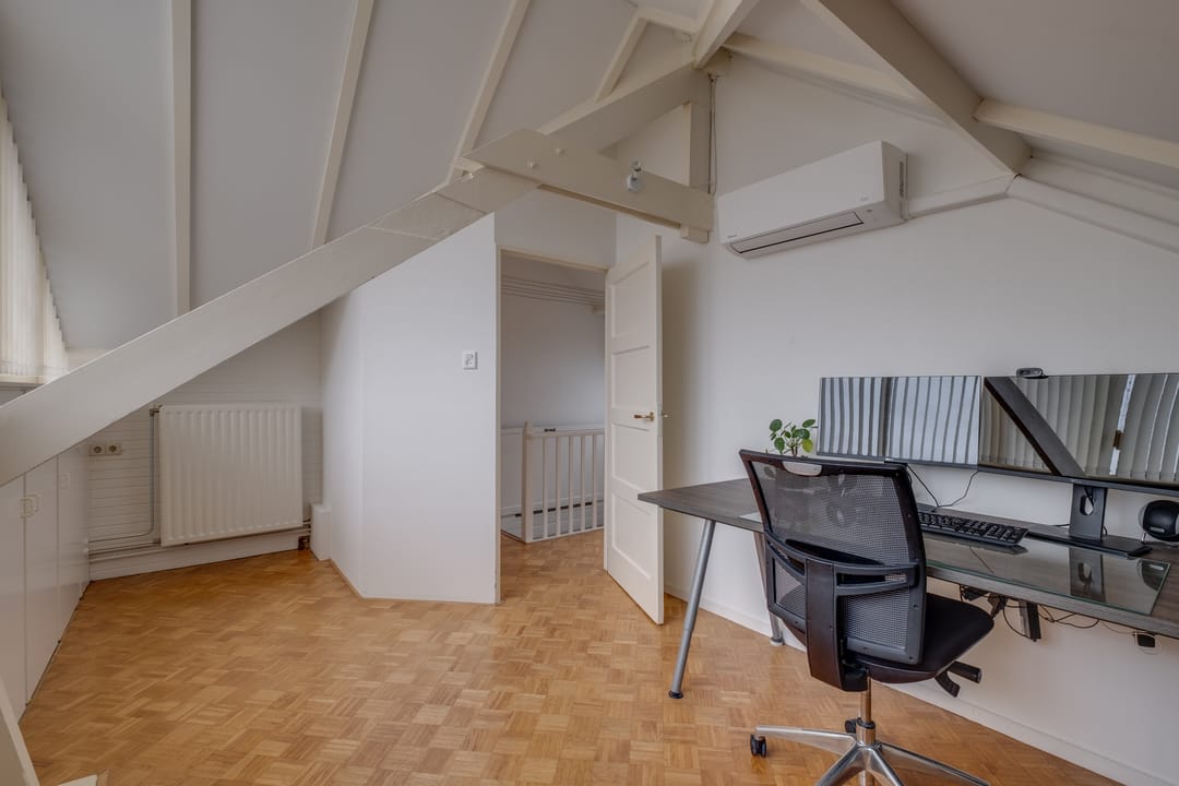 Photo 26 of Koningin Mariastraat 2-C