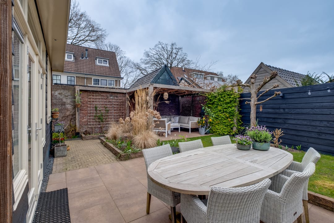 Photo 28 of Koningin Mariastraat 2-C