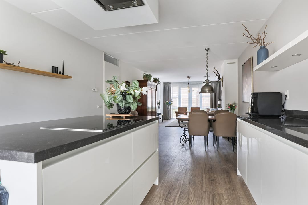 Foto 11 van Monshouwerlaan 18