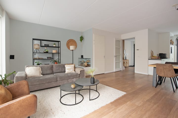 Foto 3 van Straat van Messina 12-B