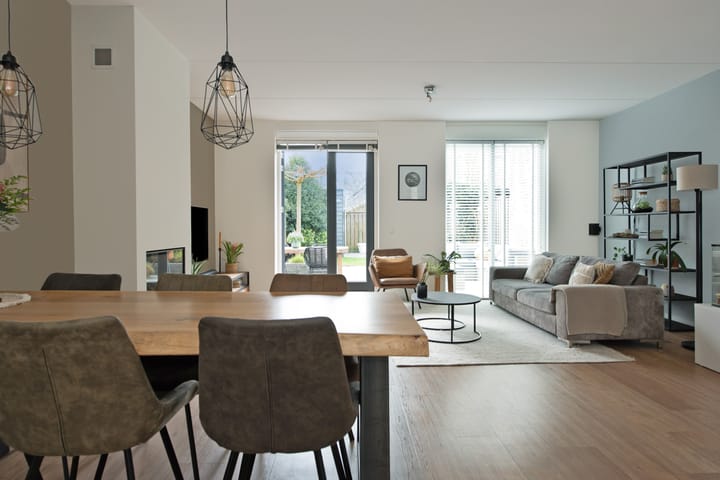 Foto 16 van Straat van Messina 12-B