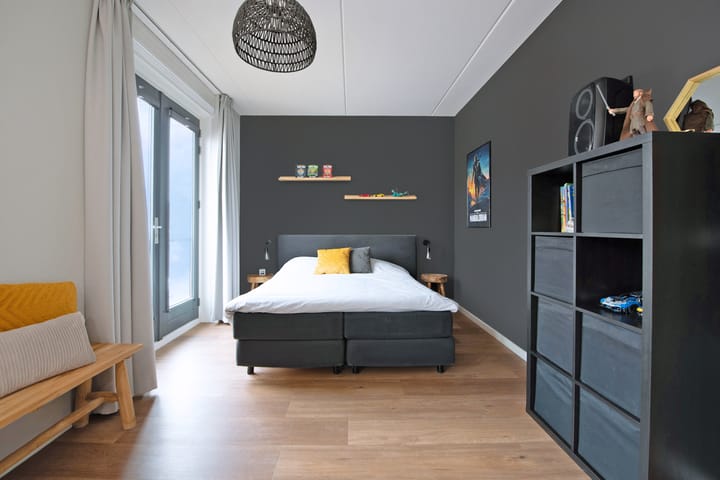 Foto 19 van Straat van Messina 12-B