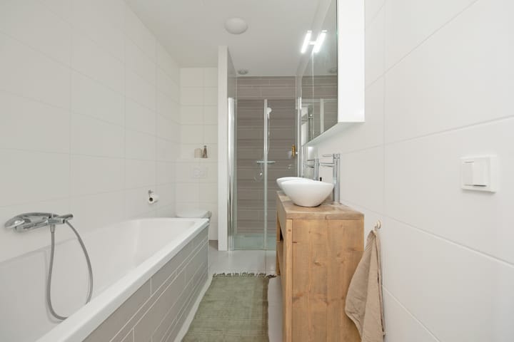 Foto 25 van Straat van Messina 12-B