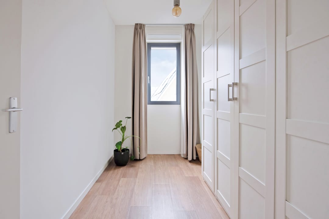 Photo 26 of Straat van Messina 12-B