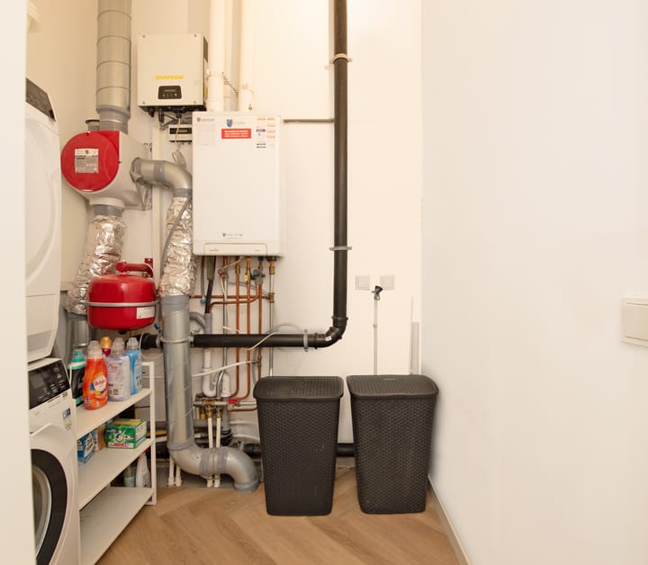 Foto 37 van Straat van Messina 12-B