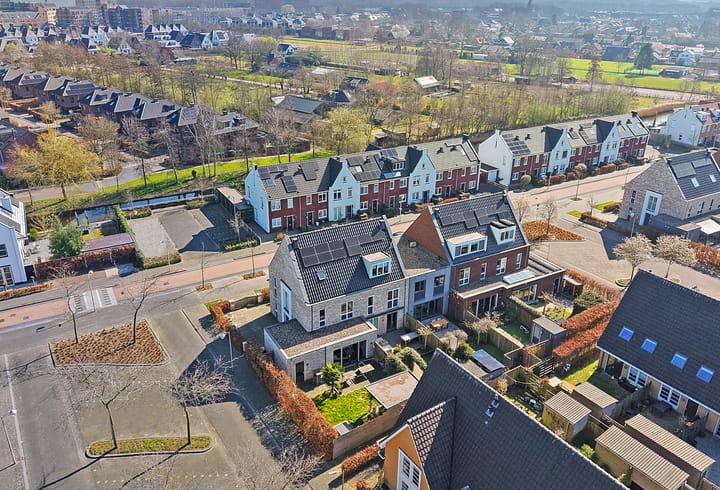 Foto 48 van Straat van Messina 12-B