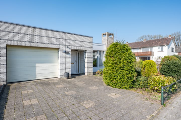 Foto 10 van Aletta Jacobsplein 17