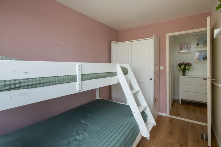 Foto 22 van De Genestetstraat 64