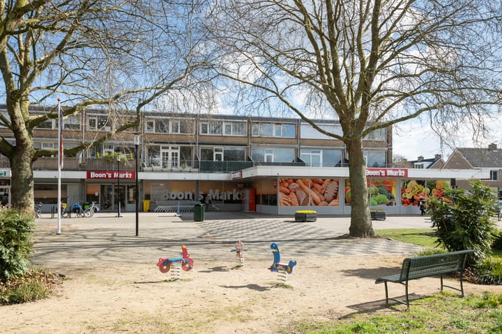 Foto 25 van De Genestetstraat 64