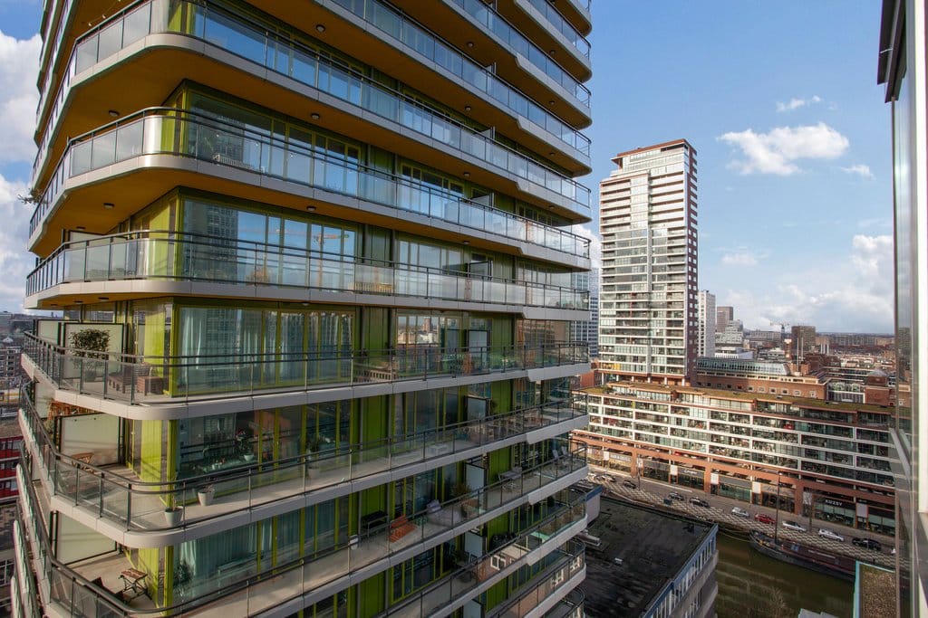 Photo 32 of Jufferstraat 208