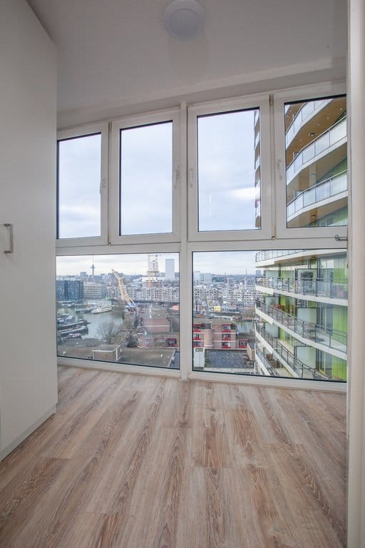 Photo 34 of Jufferstraat 208