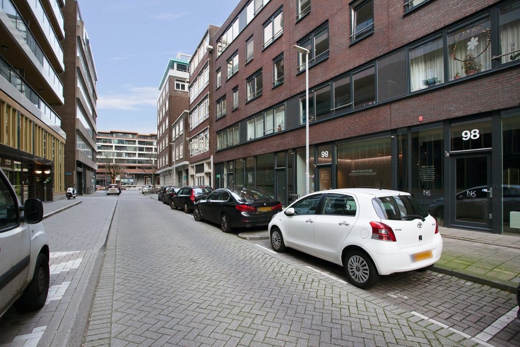 Photo 36 of Jufferstraat 208