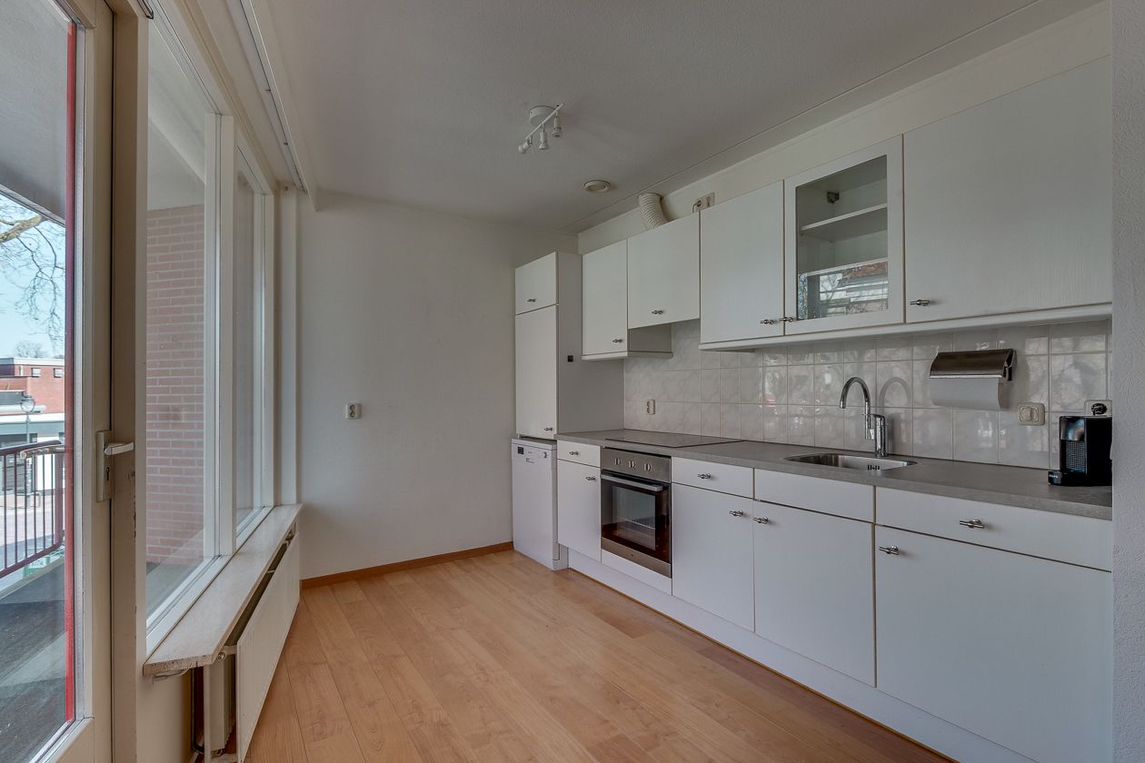 Foto 5 van Kerkplein 11